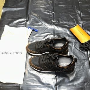 Women’s Louis Vuitton sneakers